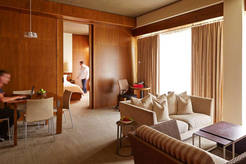 Le Germain Hotel Toronto Room photo