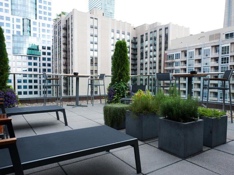 Le Germain Hotel Toronto Exterior photo
