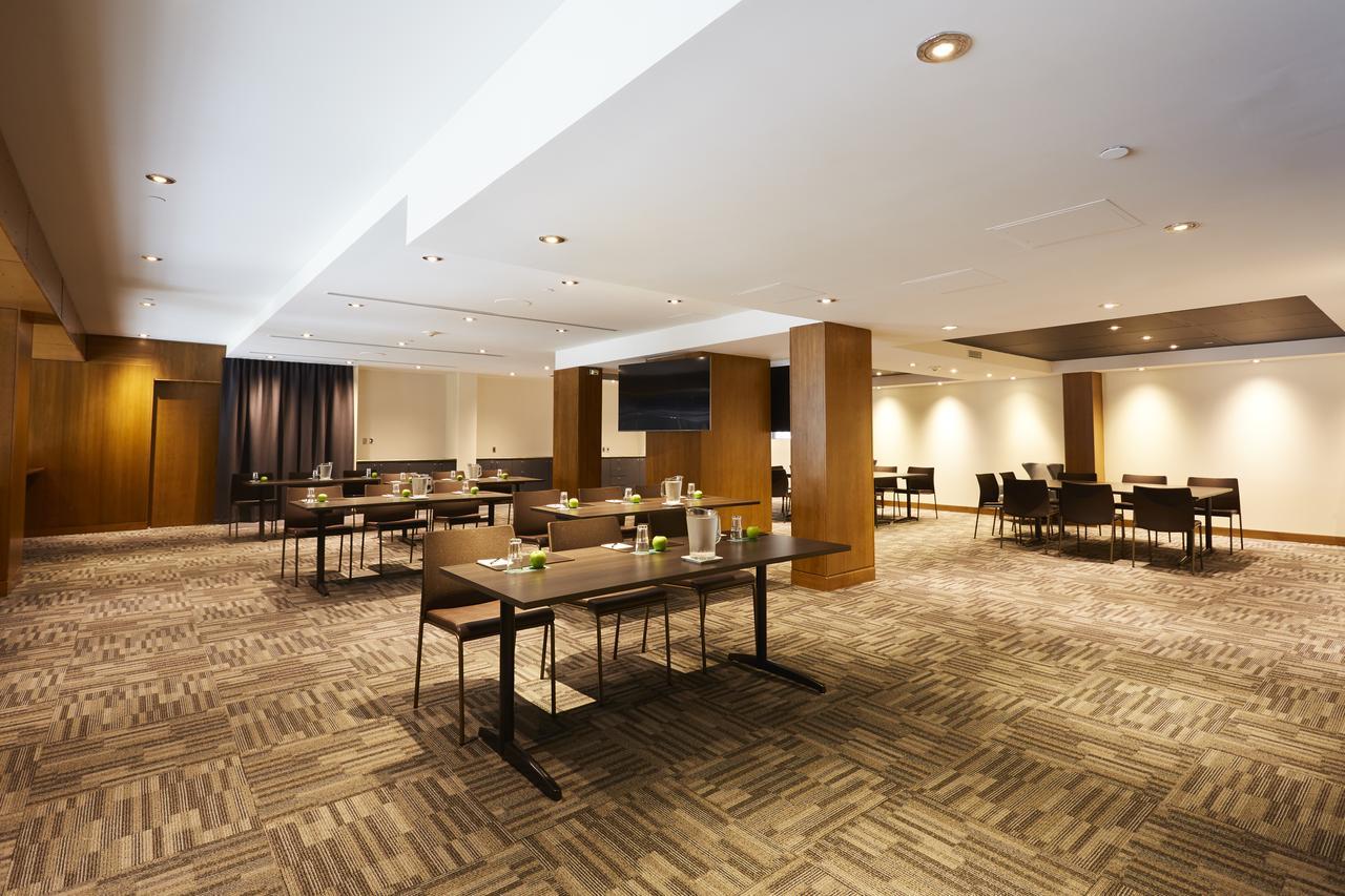 Le Germain Hotel Toronto Exterior photo