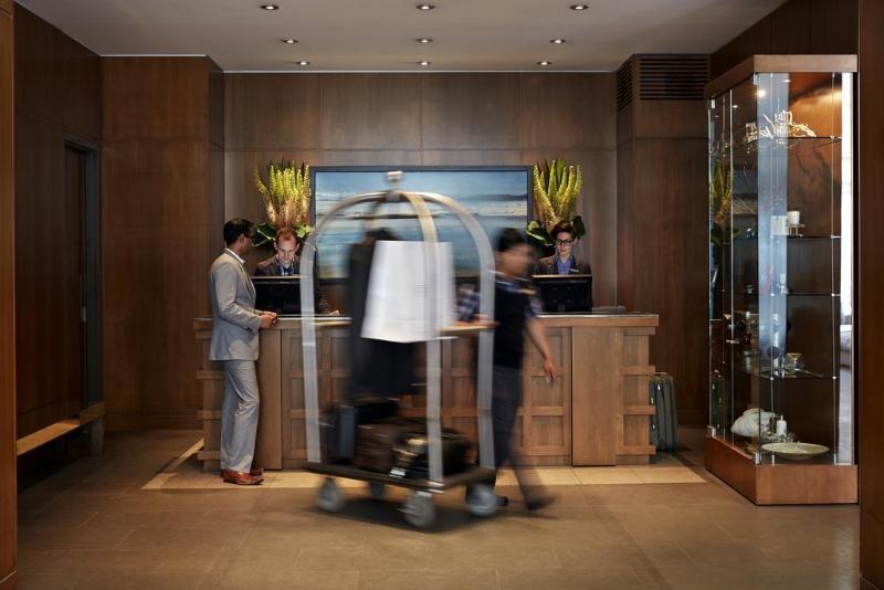 Le Germain Hotel Toronto Exterior photo