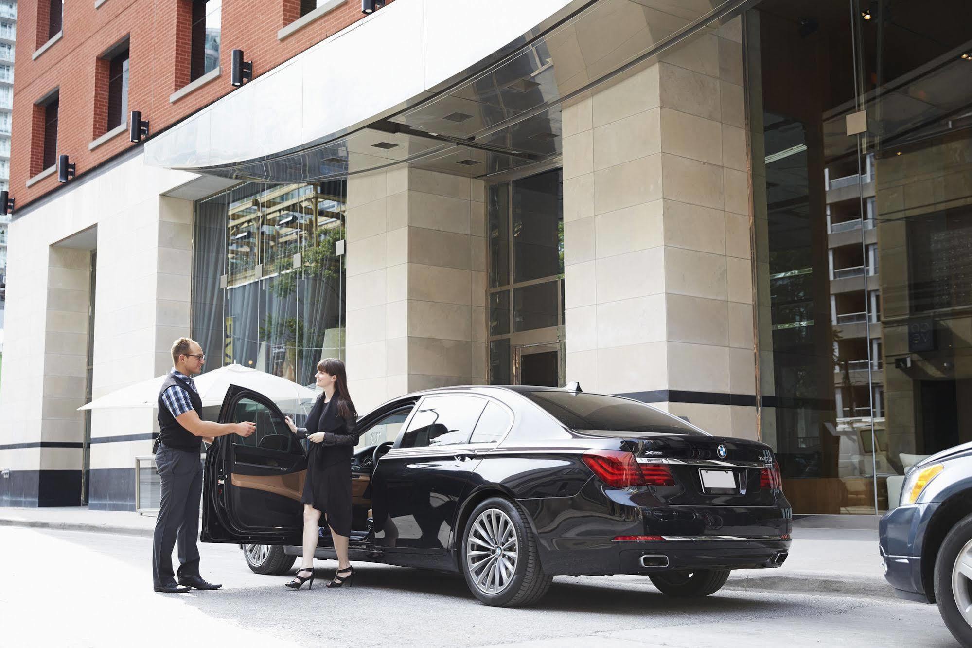 Le Germain Hotel Toronto Exterior photo